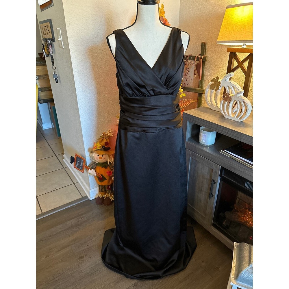 David's Bridal‎ dress black size 14